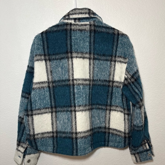 Zara Teal and White Plaid Kids Shacket - Picture 6 of 6